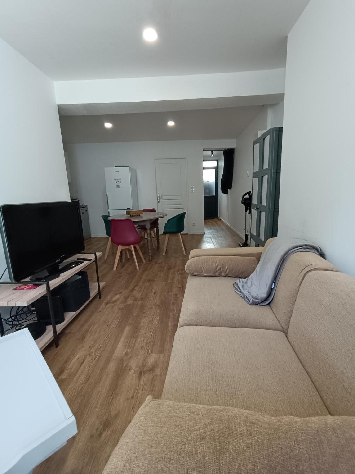 Le Puits Du Bourg Apartment Nevers Exterior photo